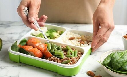 Nutritional correction to lose weight in the abdomen and sides.